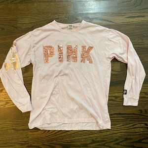 Long sleeved PINK sequin t-shirt, Large 🌴